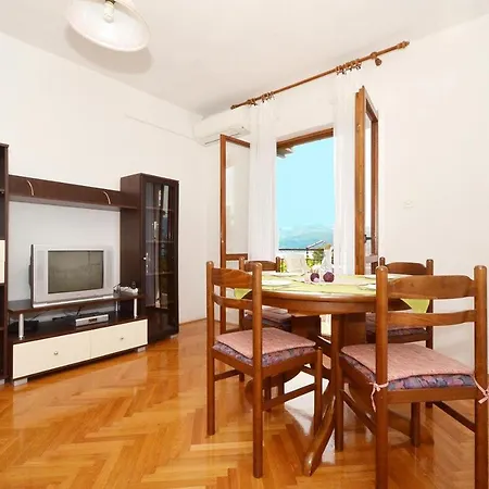 Appartement Arbanija 5228e Trogir